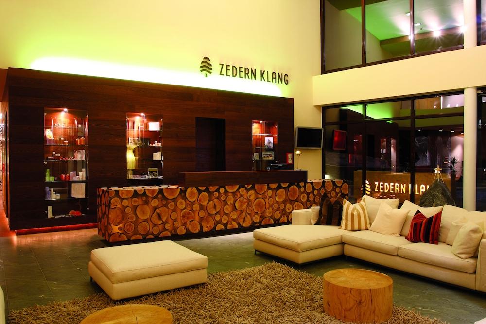 Spa Hotel Zedern Klang Хопфгартен-ин-Деферегген Экстерьер фото